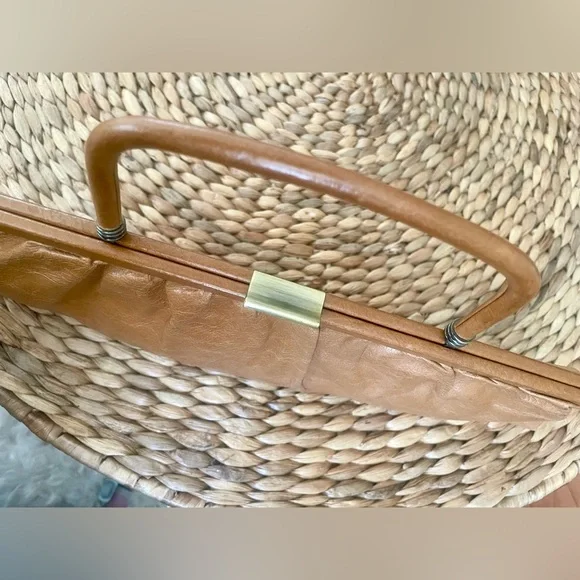 HOBO Vintage Top Handle Frame Bag/Clutch - Picture 4 of 6